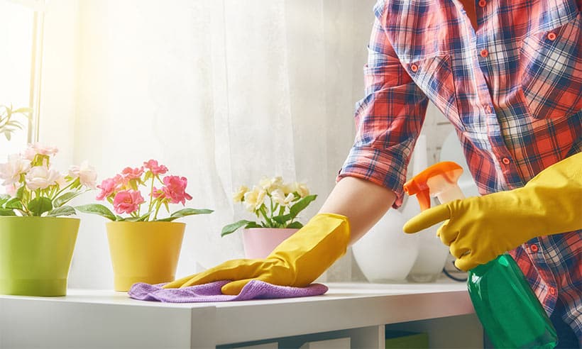the ultimate spring cleaning checklist